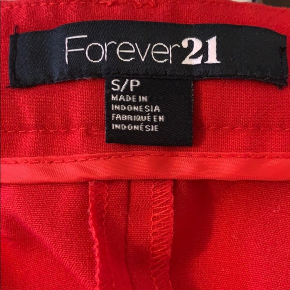 Forever 21 high rise cherry red shorts size S/P - Picture 4 of 4